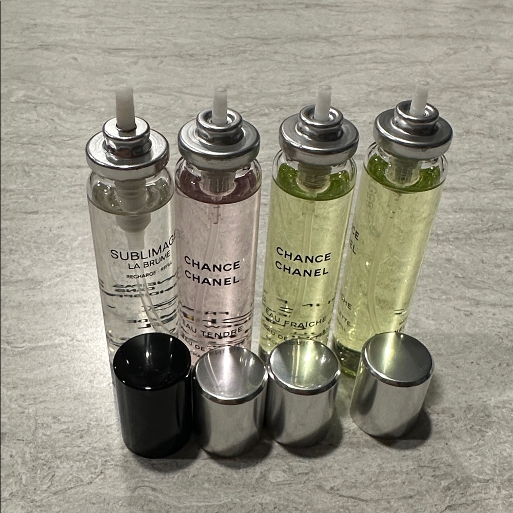 CHANEL Bundle Of 7 - Picture 3 of 4